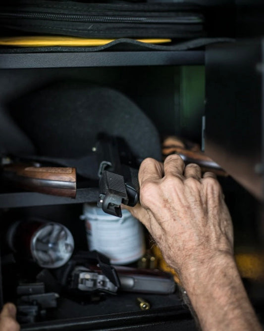 אבטחת כלי ירייה אישי: מדוע כספת היא הכרח