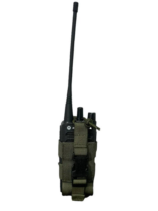 Motorola MRA-IL M.K. motorcycle pouch with adjustable strap, compact and durable for secure storage on motorcycle handlebars.