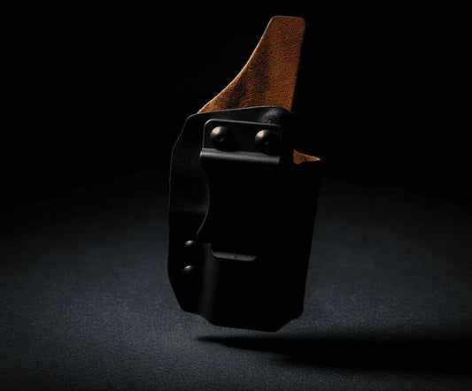 Hard Caddx case with suede coating, for Gluck 19/17/45, by MRA-IL, featuring a sleek black design and secure closure.